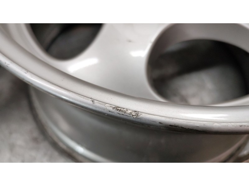 Recambio de juego llantas para bmw x3 (e83) 2.0d referencia OEM IAM 3415720 5TORNILLOS E8JX17EH2IS46