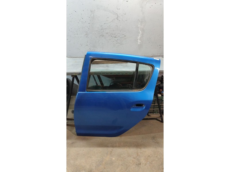 Recambio de puerta trasera izquierda para dacia sandero ii tce 90 (b8m1, b8ma) referencia OEM IAM   