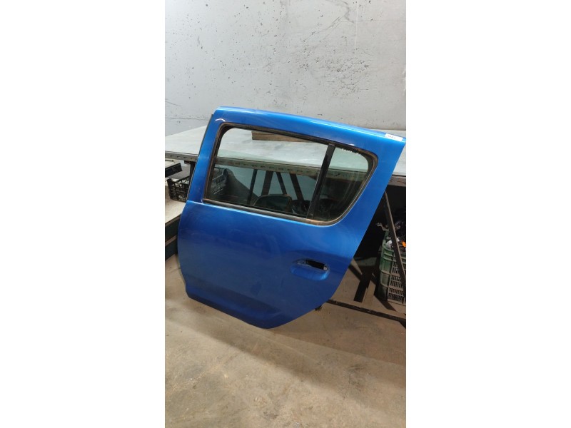 Recambio de puerta trasera izquierda para dacia sandero ii tce 90 (b8m1, b8ma) referencia OEM IAM   