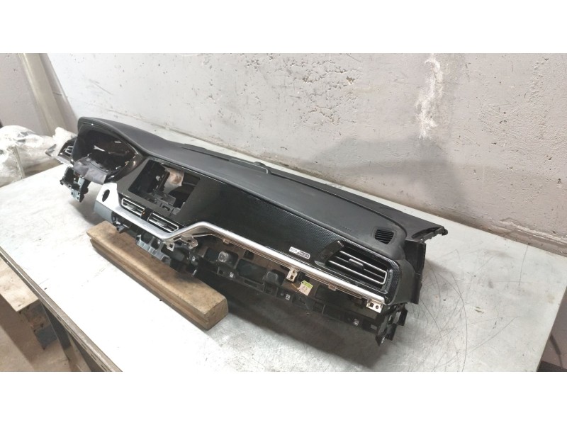 Recambio de salpicadero para kia niro i (de) e-niro referencia OEM IAM   