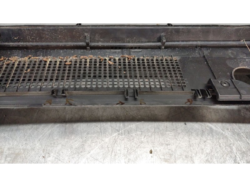 Recambio de torpedo para kia niro i (de) e-niro referencia OEM IAM 86150g5000  