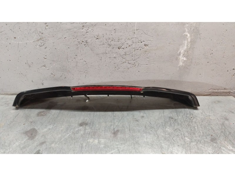 Recambio de aleron trasero para kia niro i (de) e-niro referencia OEM IAM 87210G5000  