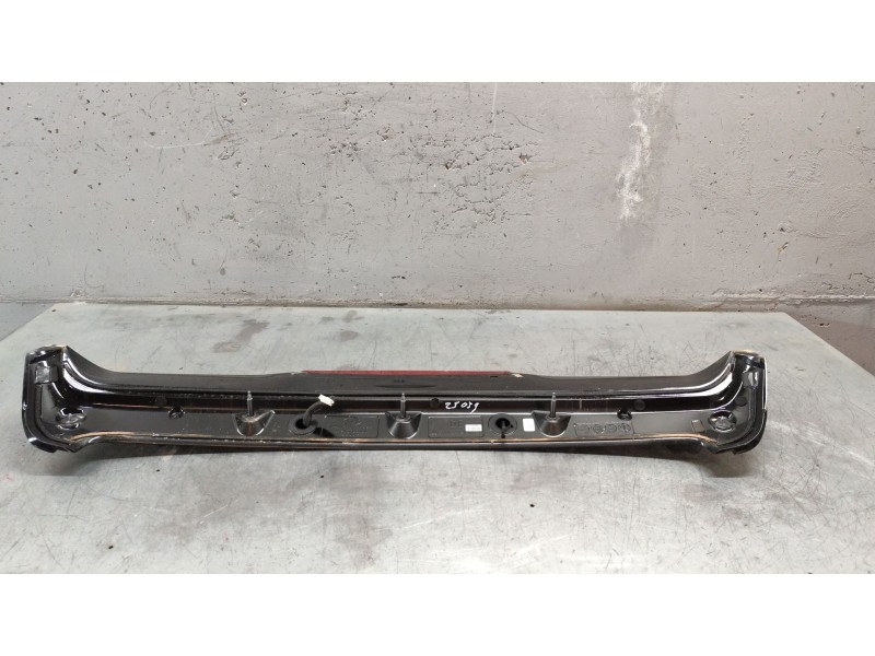 Recambio de aleron trasero para kia niro i (de) e-niro referencia OEM IAM 87210G5000  