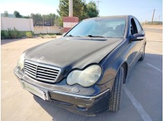 mercedes-benz clase c (w203) berlina del año 2000 2