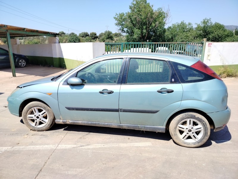 ford focus berlina (cak) del año 1998