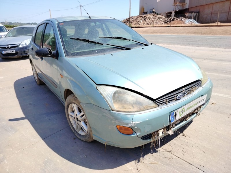 ford focus berlina (cak) del año 1998