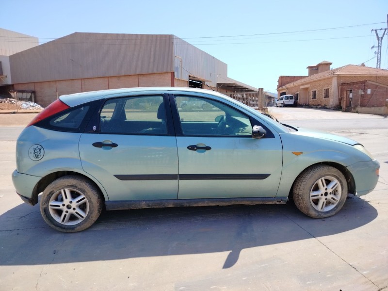 ford focus berlina (cak) del año 1998