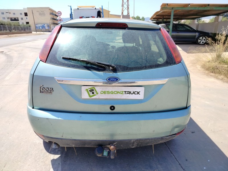 ford focus berlina (cak) del año 1998