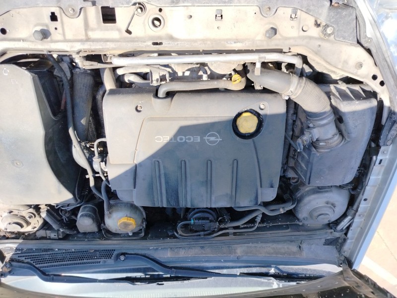 opel vectra c (z02) del año 2004