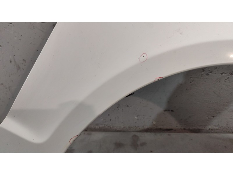 Recambio de aleta delantera derecha para hyundai accent (mc) gl referencia OEM IAM   