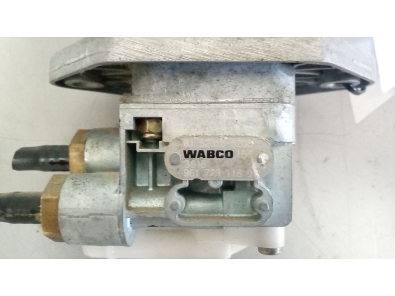 Recambio de palanca freno de mano para man tgs referencia OEM IAM 81523156208  9617231180