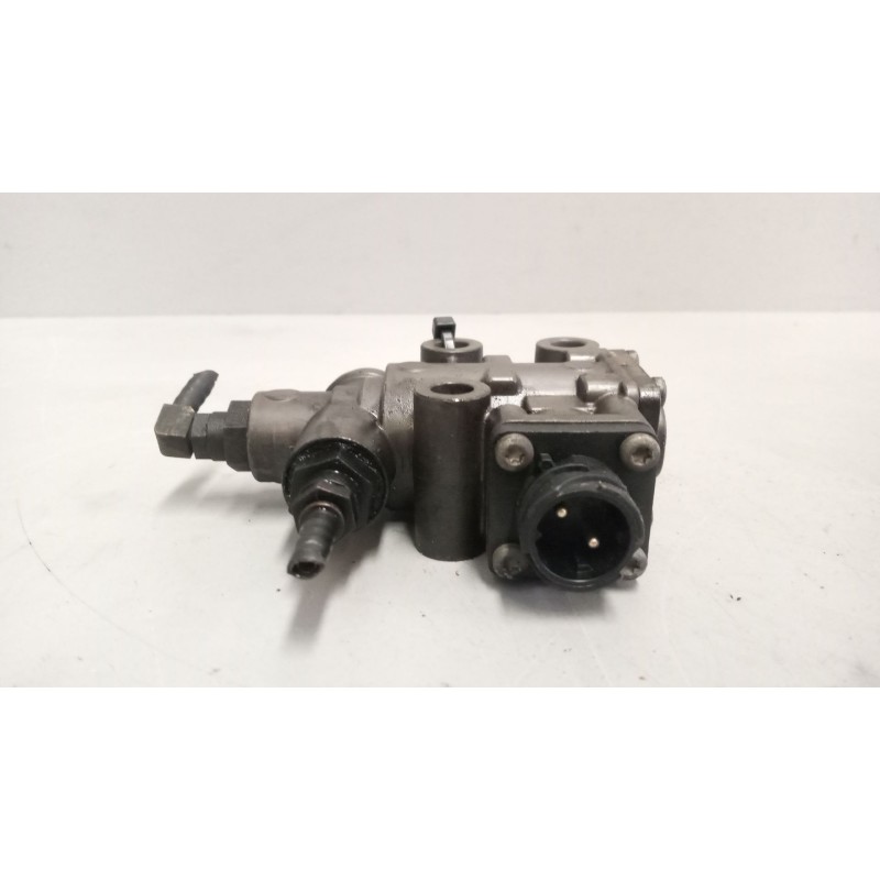 Recambio de valvula aire para man tg - l 7.xxx / 8.xxx 4.6 diesel (d 0834) referencia OEM IAM 51259020123  VALVULA GASES EGR