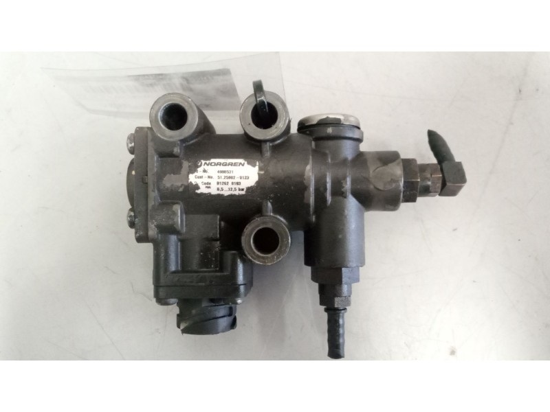 Recambio de valvula aire para man tg - l 7.xxx / 8.xxx 4.6 diesel (d 0834) referencia OEM IAM 51259020123  VALVULA GASES EGR
