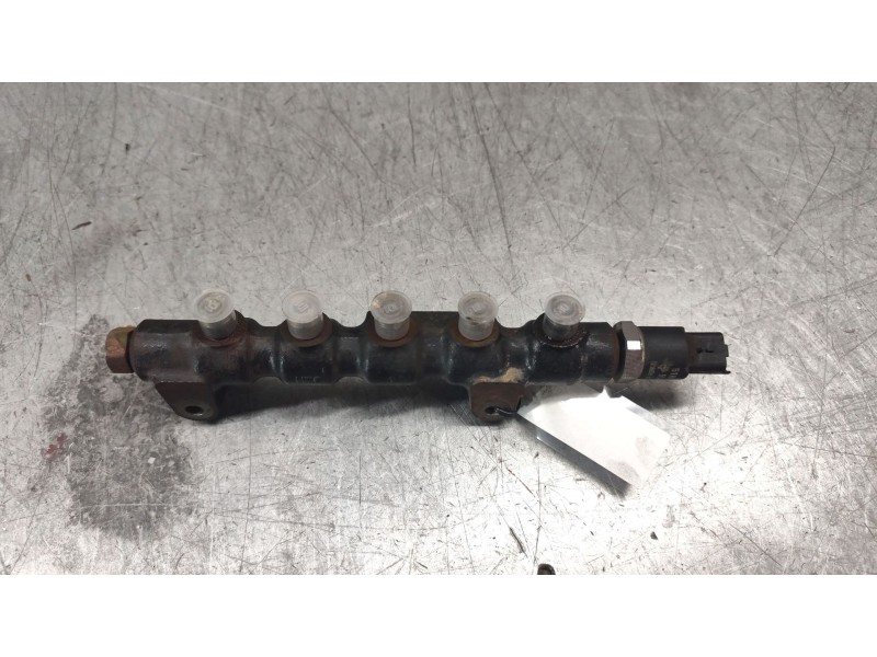 Recambio de rampa inyectora para ford fiesta (cbk) ambiente referencia OEM IAM 9642503380  