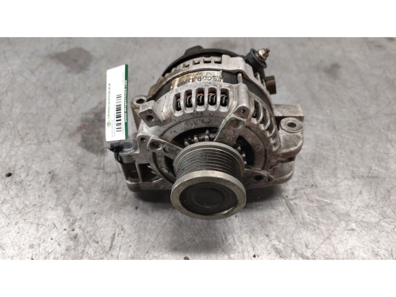 Recambio de alternador para toyota avensis (_t25_) 2.0 d-4d (adt250_) referencia OEM IAM CGB13080  