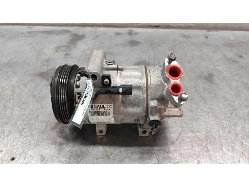 Recambio de compresor aire acondicionado para dacia sandero ii 1.2 referencia OEM IAM 926006775RA  