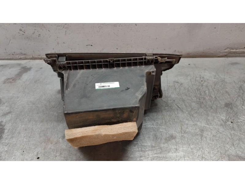 Recambio de guantera para nissan note (e11e) acenta referencia OEM IAM   