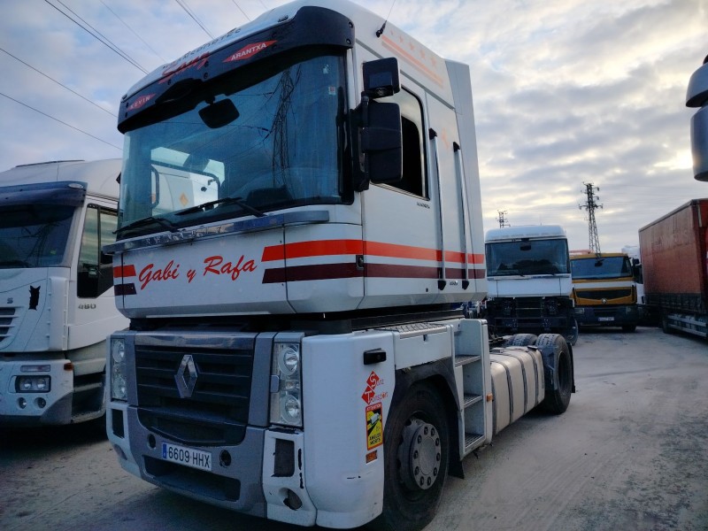 renault magnum ab 2005 del año 2005