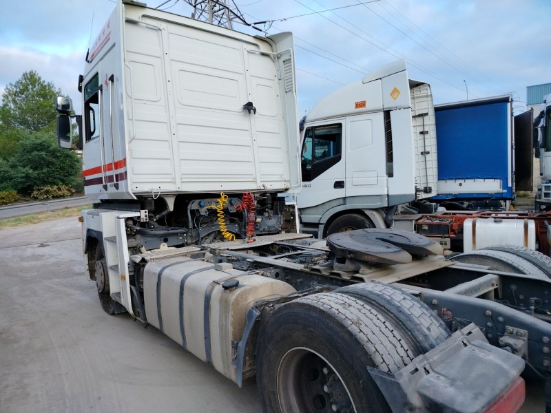 renault magnum ab 2005 del año 2005
