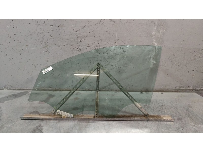 Recambio de luna delantera izquierda para kia niro i (de) e-niro referencia OEM IAM   