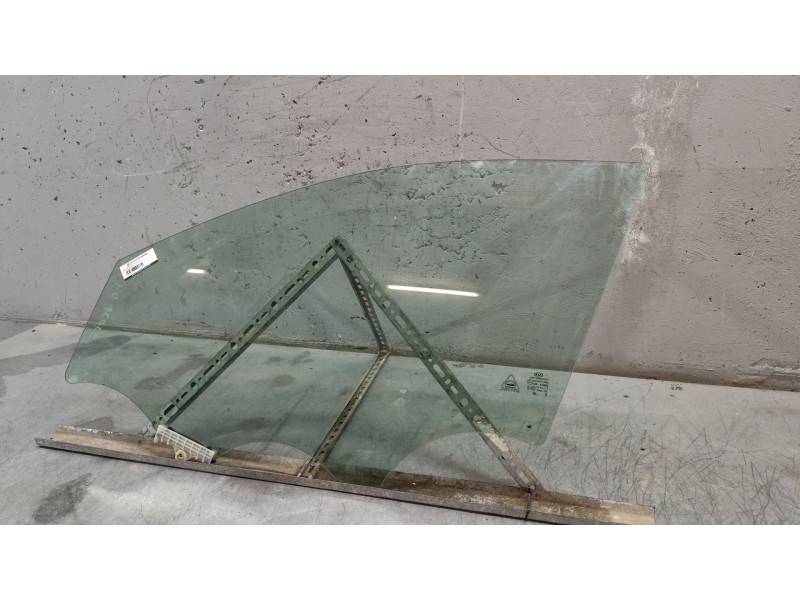 Recambio de luna delantera izquierda para kia niro i (de) e-niro referencia OEM IAM   