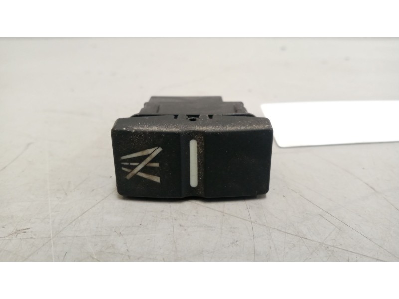 Recambio de interruptor para man tgs referencia OEM IAM 81255030319  