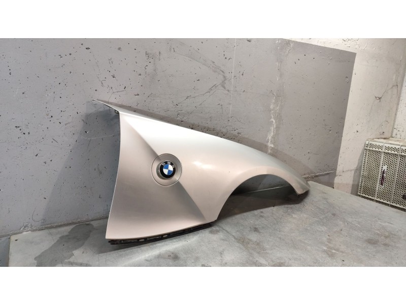 Recambio de aleta delantera derecha para bmw z4 roadster (e85) 2.0 i referencia OEM IAM   