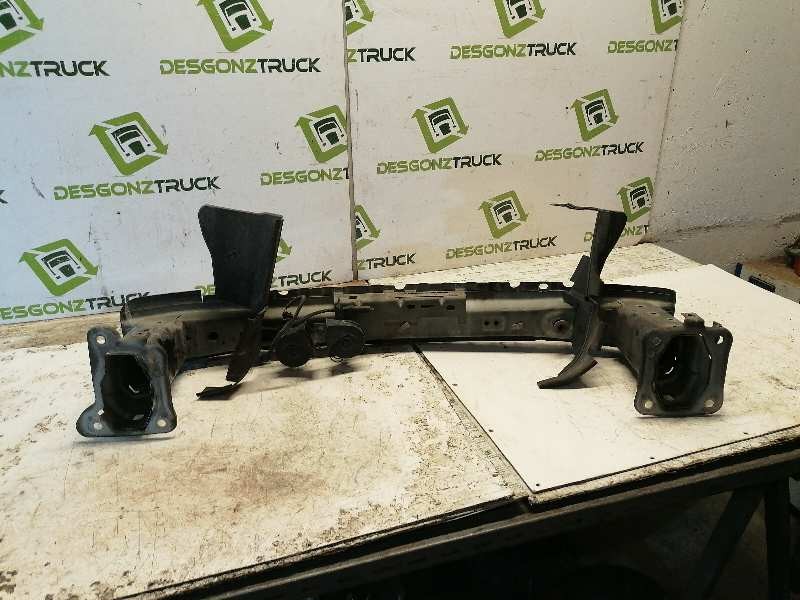 Recambio de refuerzo paragolpes delantero para ford focus berlina (cap) ambiente (d) referencia OEM IAM   