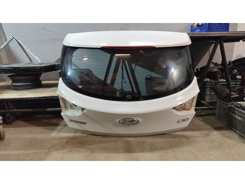 Recambio de porton trasero para hyundai i30 (gd) 1.6 crdi referencia OEM IAM   