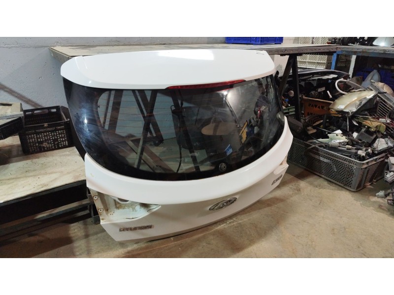 Recambio de porton trasero para hyundai i30 (gd) 1.6 crdi referencia OEM IAM   