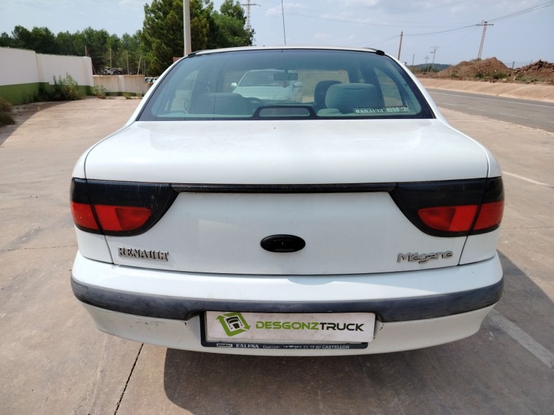renault megane i classic (la0) del año 1998