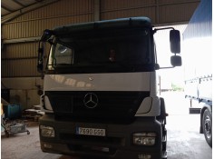 mercedes-benz axor 3-ejes 25/26t 2004  del año 2009