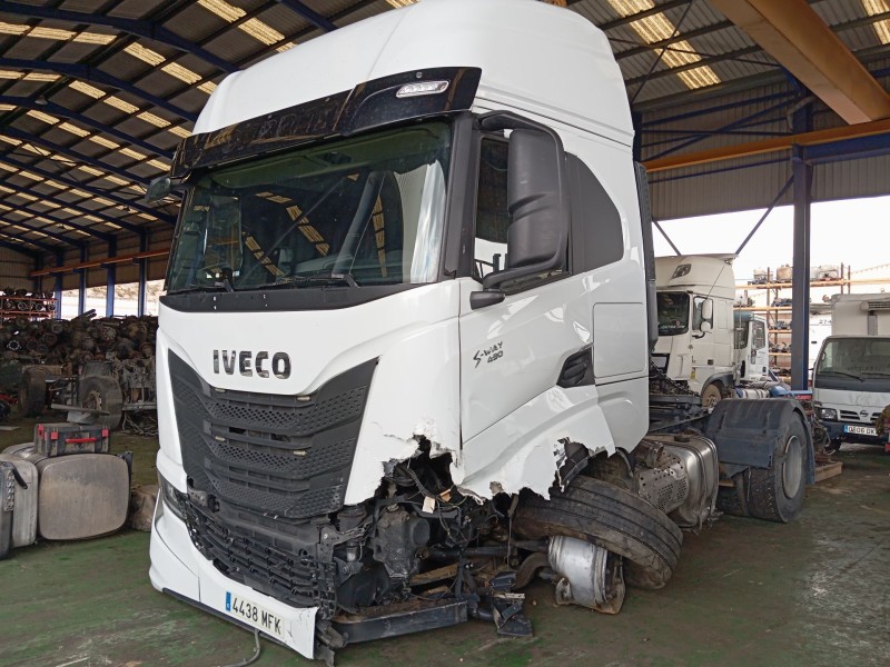 iveco stralis (as) del año 2023