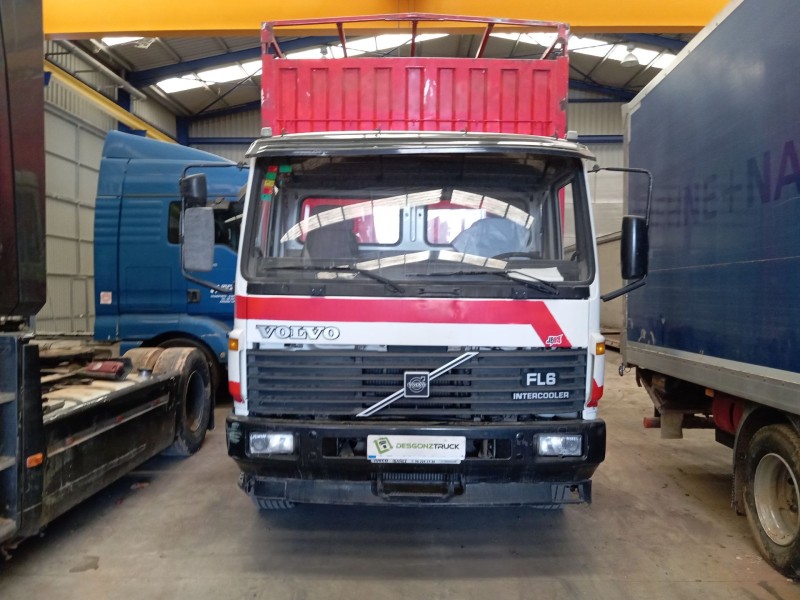 volvo fl 618 interc. 180/210/220/250 del año 2000