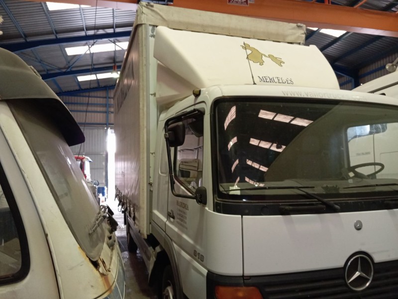 mercedes-benz atego 4-cil. 4x4 bm 970/2 del año 2004