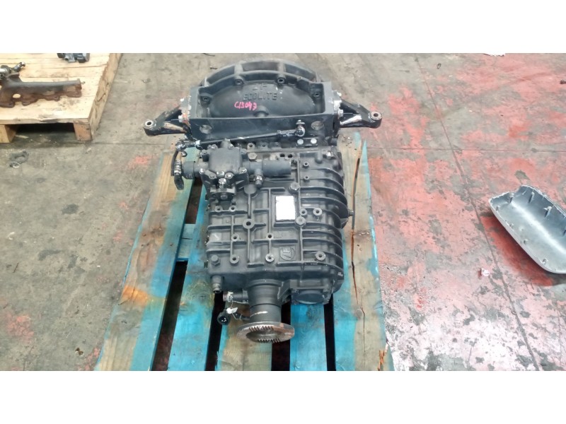 Recambio de caja cambios para man le 14.225 llc referencia OEM IAM 6S850 81320039502 1290055129