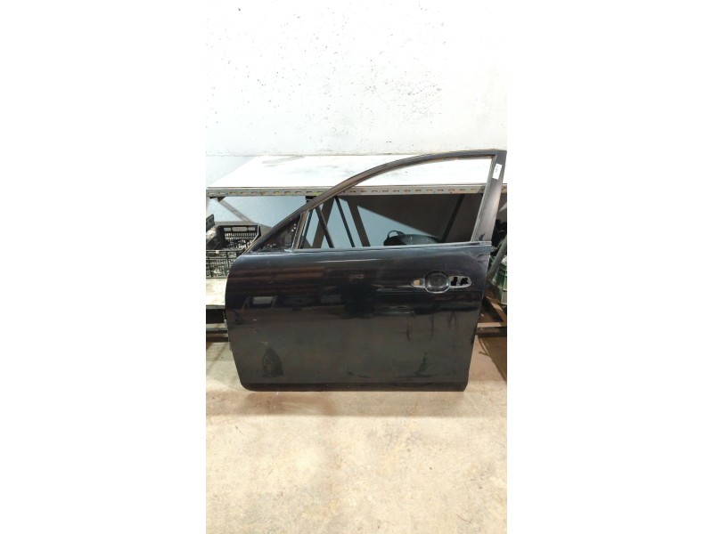 Recambio de puerta delantera izquierda para mazda 3 berlina (bk) 1.6 crdt active referencia OEM IAM   