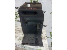 Recambio de guardabarros delantero izquierdo para nissan cabstar 01.04  cabina simple cabina individual referencia OEM IAM   