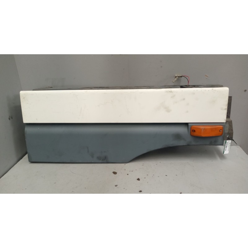 Recambio de moldura trasera cabina para daf serie xf105.xxx fsa 4x2 super-space-cab referencia OEM IAM 1441664  DERECHA