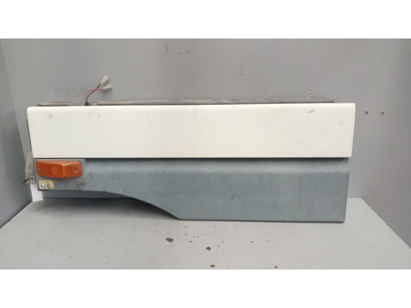Recambio de moldura trasera cabina para daf serie xf105.xxx fsa 4x2 super-space-cab referencia OEM IAM 1441663  IZQUIERDA