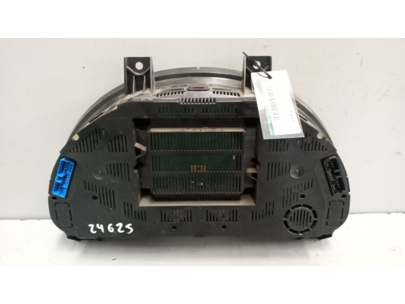 Recambio de cuadro instrumentos para iveco eurocargo 05.03  fg 75 e larga distancia referencia OEM IAM 5801405211  