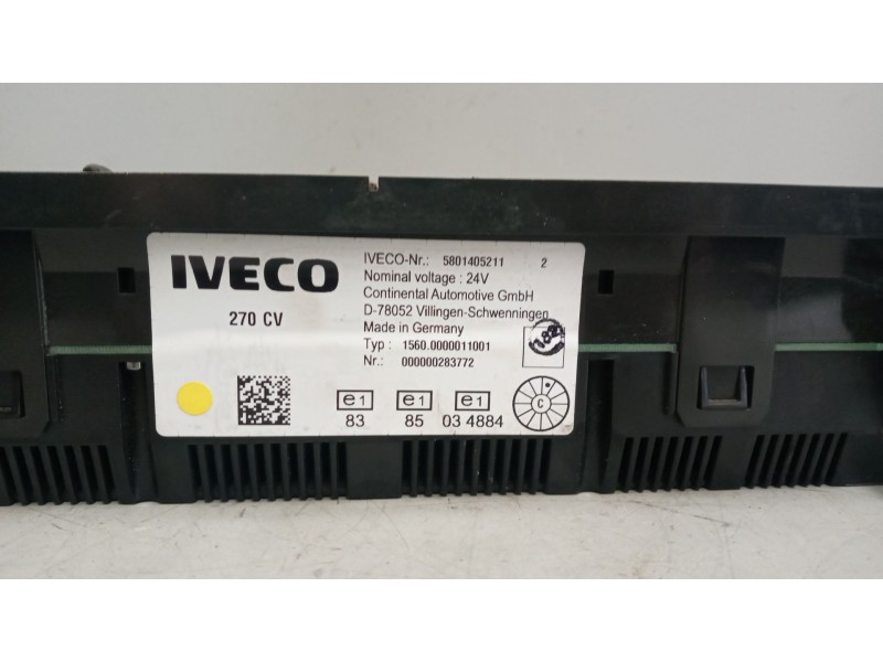 Recambio de cuadro instrumentos para iveco eurocargo 05.03  fg 75 e larga distancia referencia OEM IAM 5801405211  