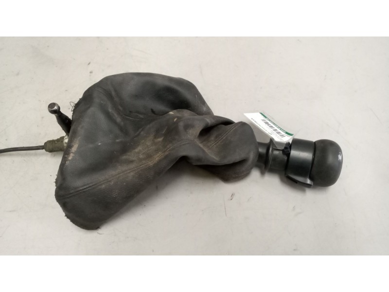 Recambio de palanca cambio para iveco eurocargo 05.03  fg 75 e larga distancia referencia OEM IAM 504089275  