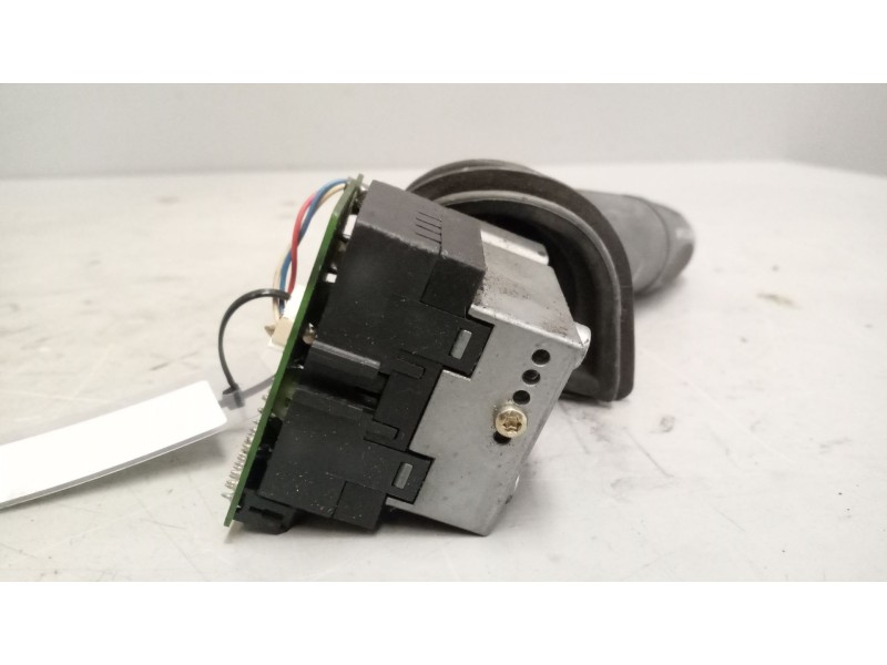 Recambio de mando intarder para iveco eurocargo 05.03  fg 75 e larga distancia referencia OEM IAM   