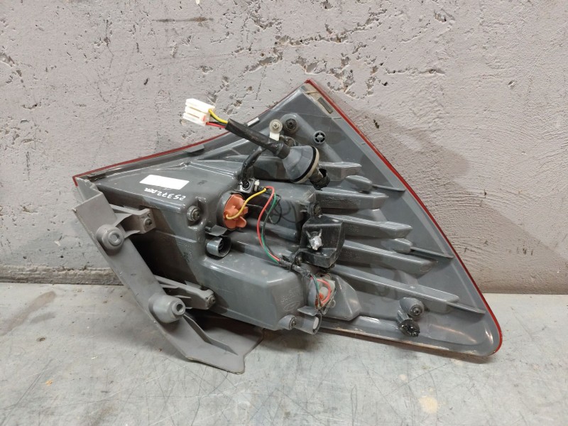 Recambio de piloto trasero derecho para hyundai ix20 (jc) 1.4 referencia OEM IAM 924021K0  