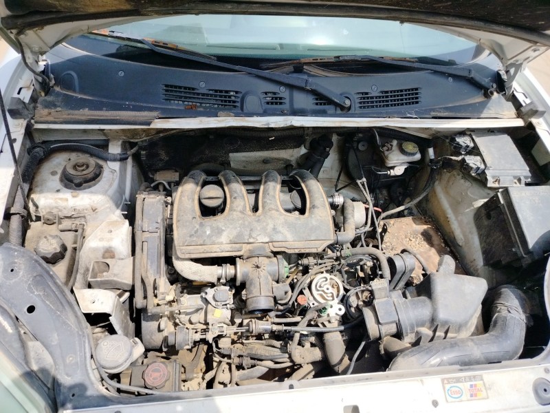 peugeot partner (s2) del año 2003