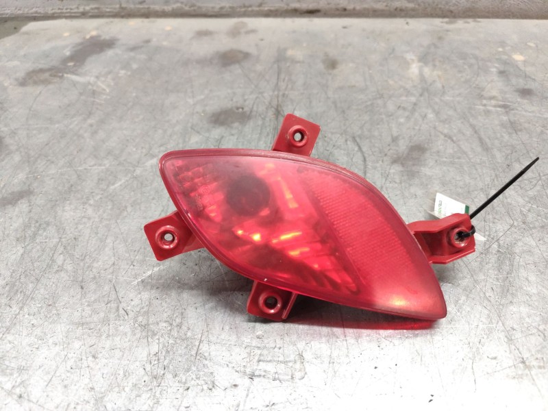 Recambio de piloto trasero derecho paragolpes para hyundai i30 (gd) 1.6 crdi referencia OEM IAM 92406a50  