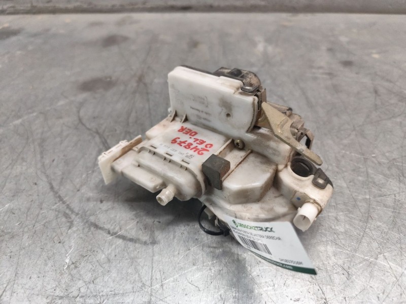 Recambio de cerradura puerta delantera derecha para volkswagen golf iii (1h1) 1.6 referencia OEM IAM 1H1837016M  4PINES