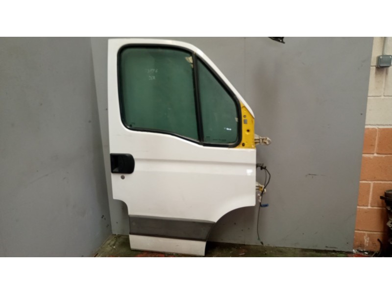 Recambio de puerta delantera derecha para iveco daily iv caja/chasis 35c15 referencia OEM IAM 99460120  