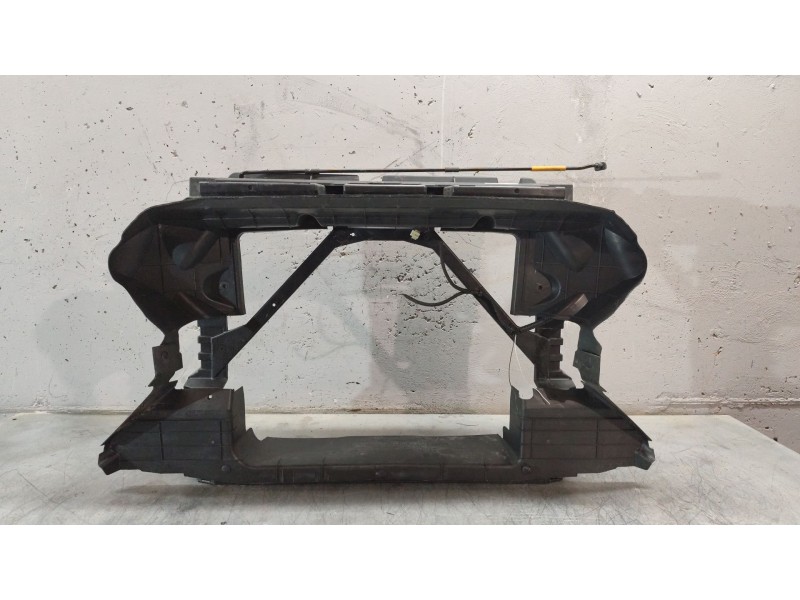 Recambio de panel frontal para mg mg zs suv 1.5 vti referencia OEM IAM   